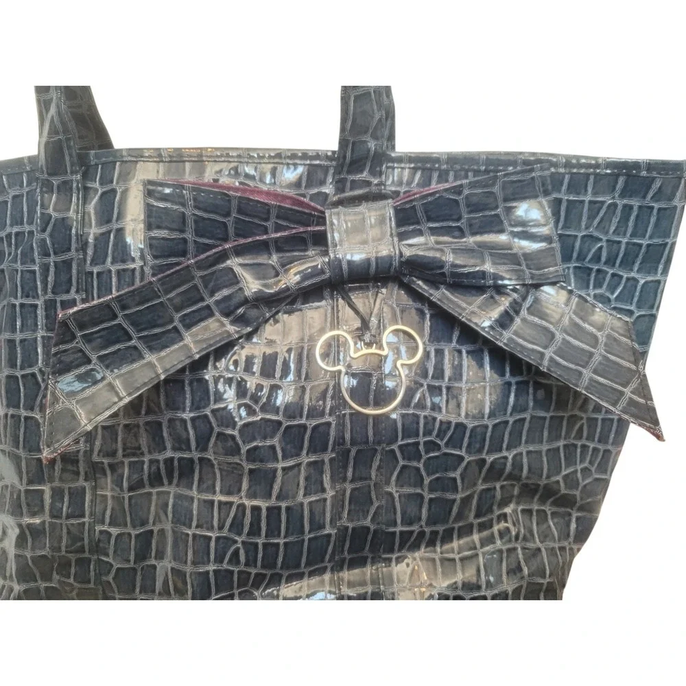 Disneyland Resort Blue Croc Embossed Tote Bag W‎ Purple Argyle  Mickey Lining